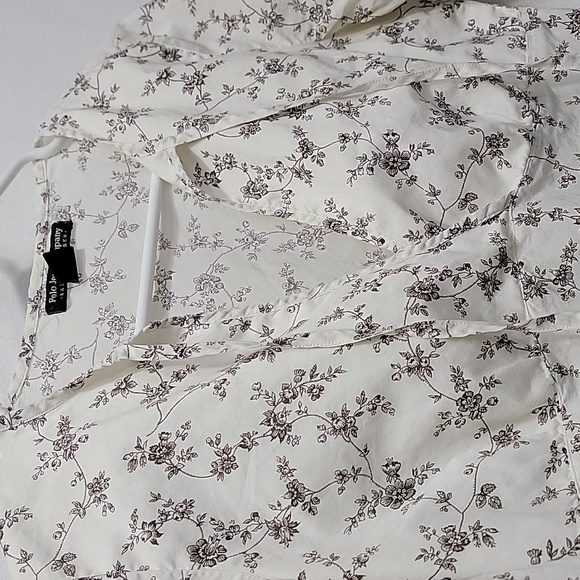 Long Sleeve, light weight blouse - Picture 2 of 4